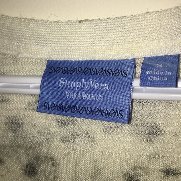 Summer weight sweater - Picture 4 of 4